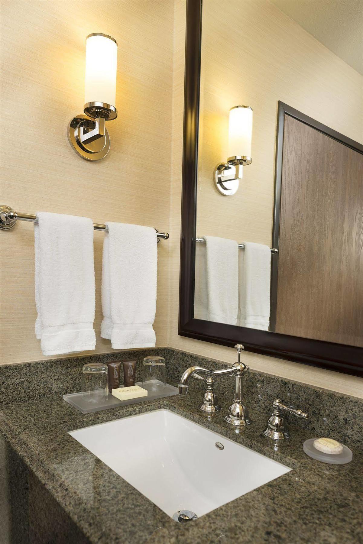 Ayres Suites Yorba Linda/Anaheim Hills Eksteriør billede